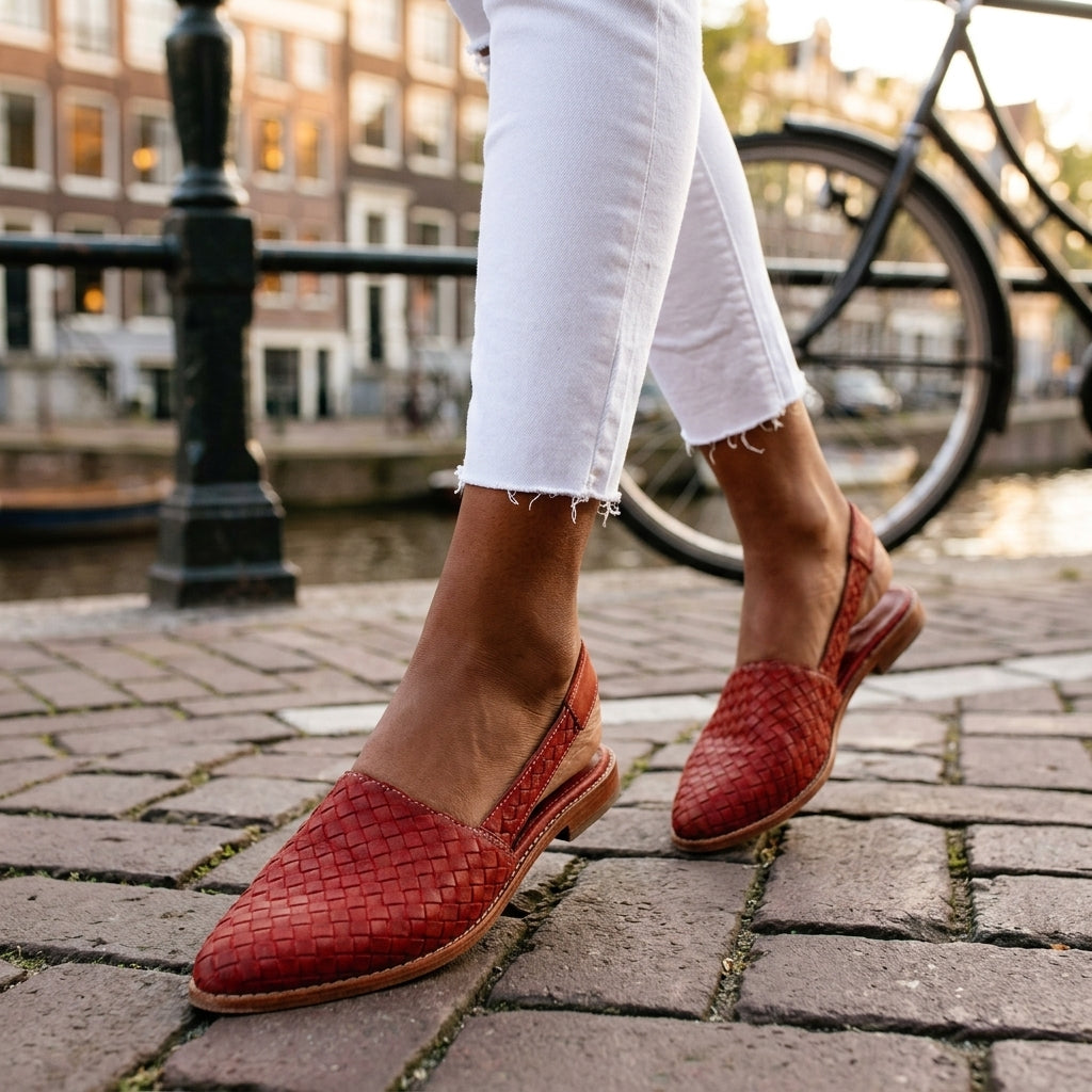 Yara | Elegante Damensandale für stilvolle Sommerlooks