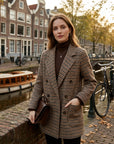 Amelie | Langer Damenblazer mit Karomuster