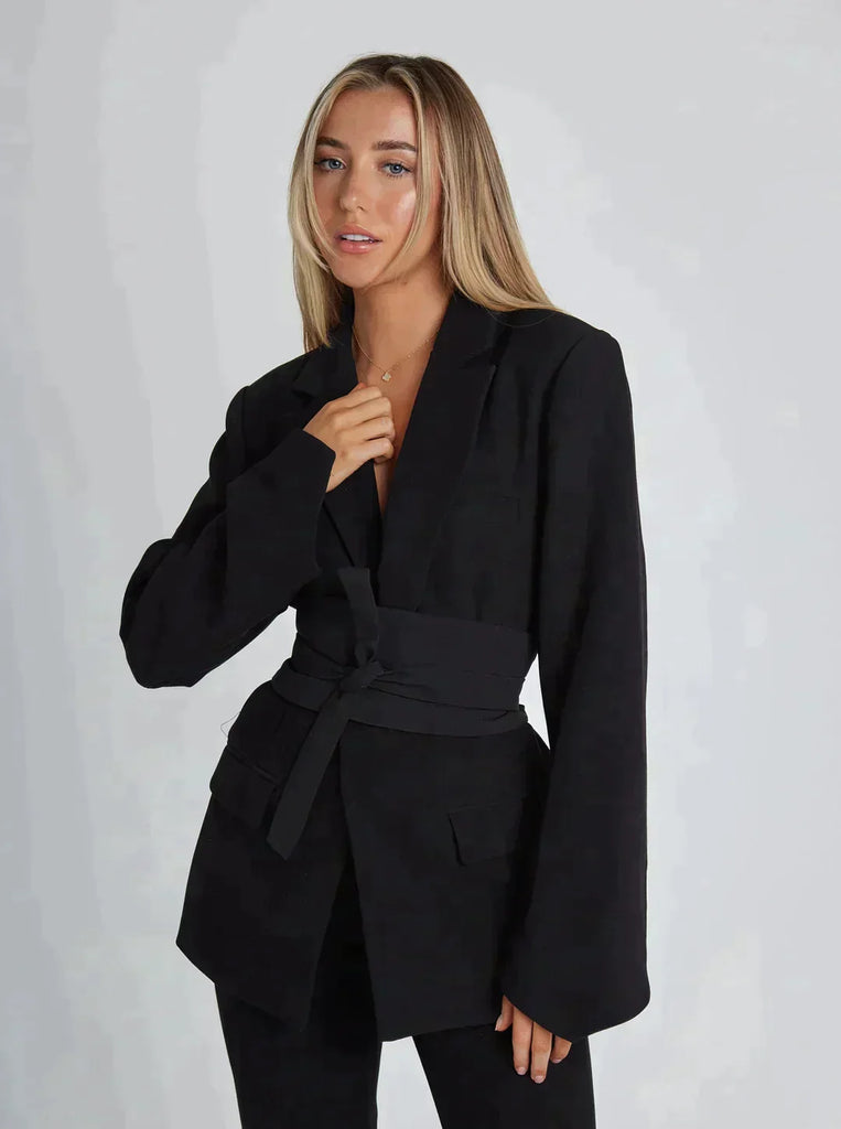 Sophie | Eleganter Blazer mit Gürtel 6