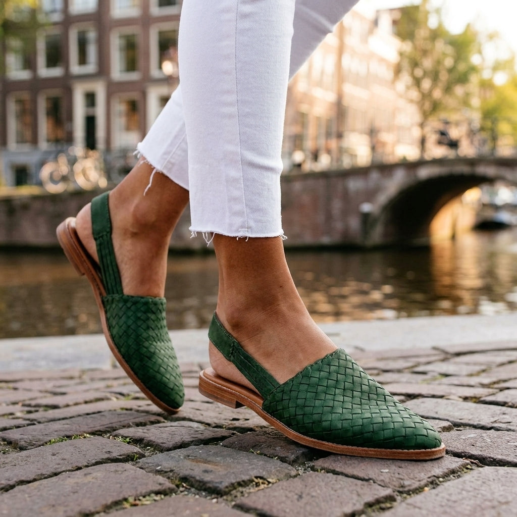 Yara | Elegante Damensandale für stilvolle Sommerlooks