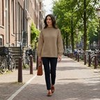 Emilia | Strickwaren für Damen im Oversized Stil