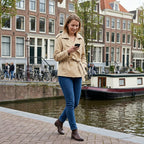 Kurzer Damen Trenchcoat im eleganten City-Stil
